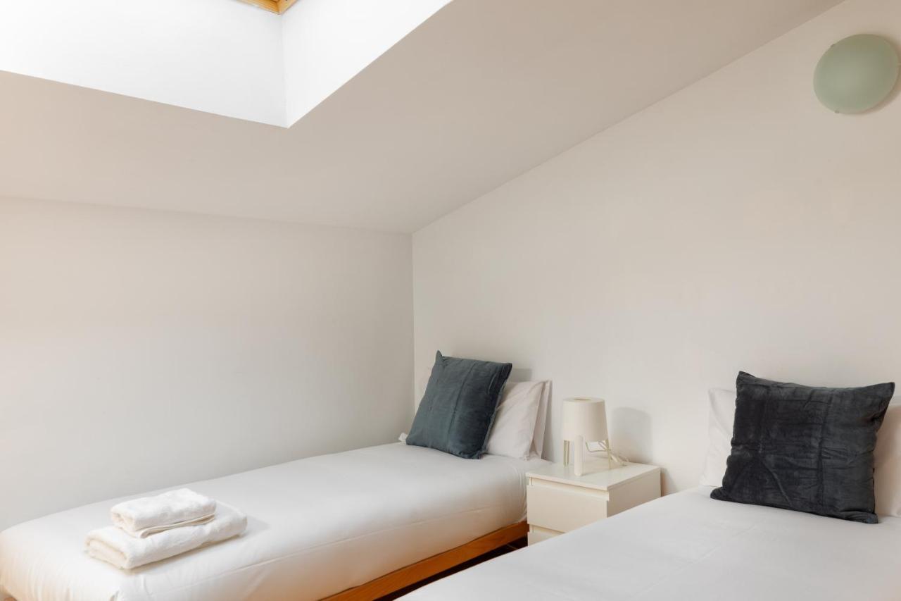 Appartamento Flateli Cort Reial 7 Girona Esterno foto